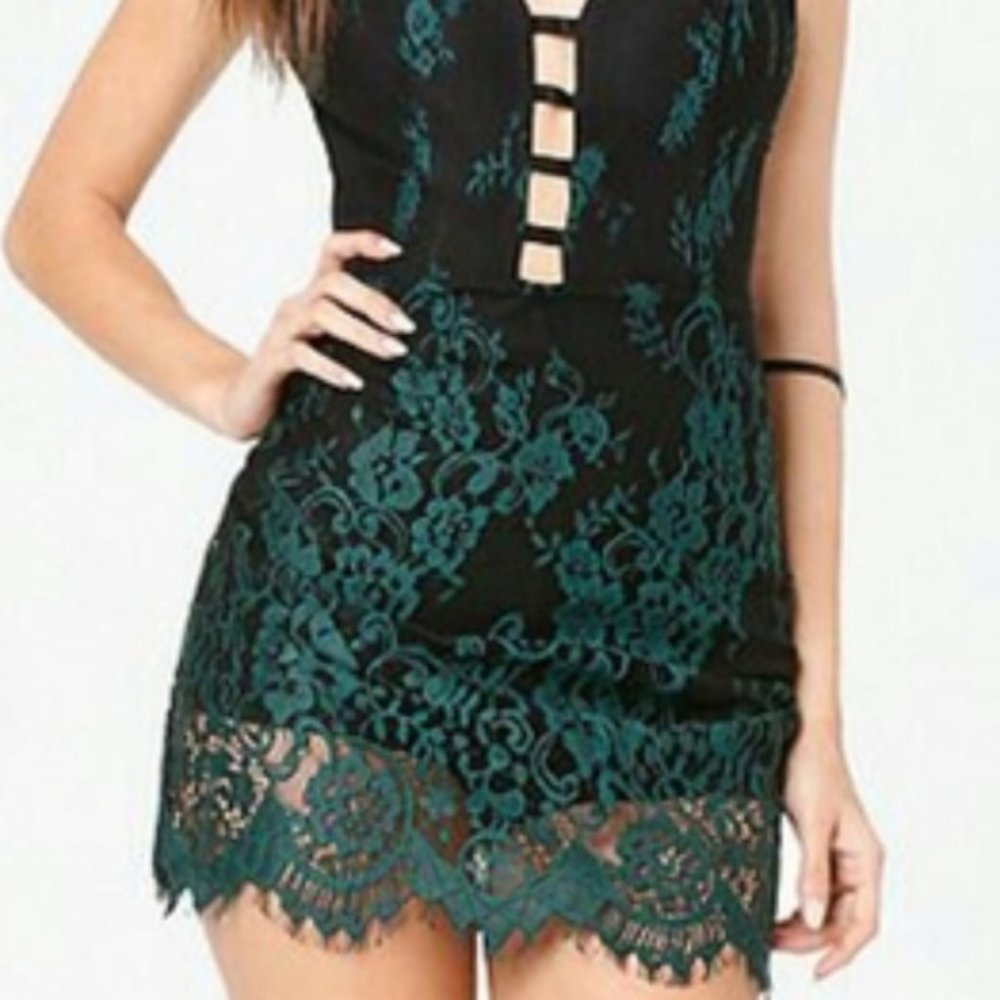 💋 BEBE black emerald lace dress romper 0 RARE 💋 - Picture 5 of 6